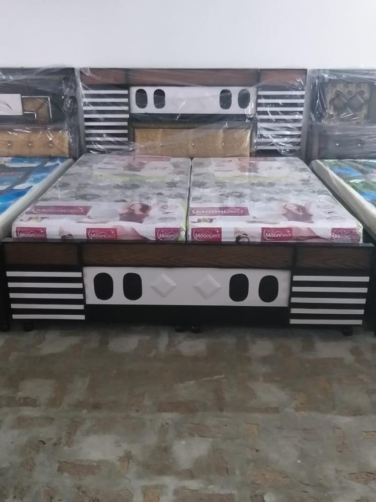 Double Bed With Light